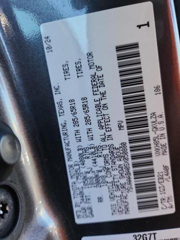 2025 TOYOTA SEQUOIA SR 7SVAAABA0SX050880