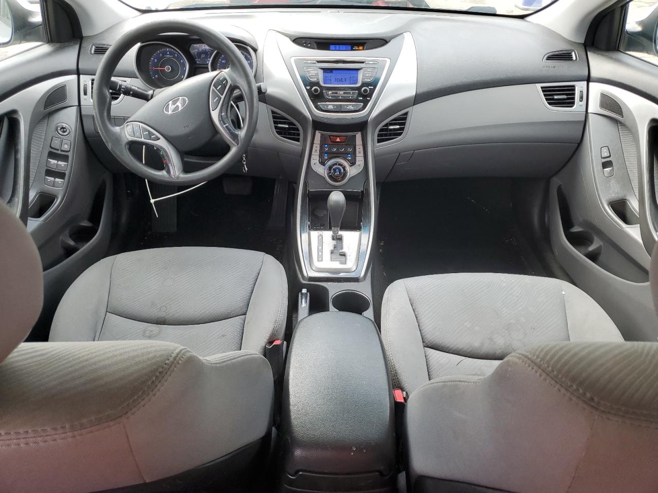 HYUNDAI ELANTRA GLS