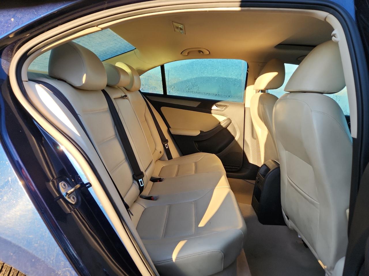 VOLKSWAGEN JETTA TDI