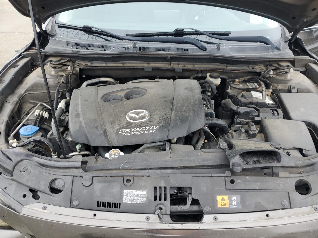 MAZDA 3 GRAND TOURING