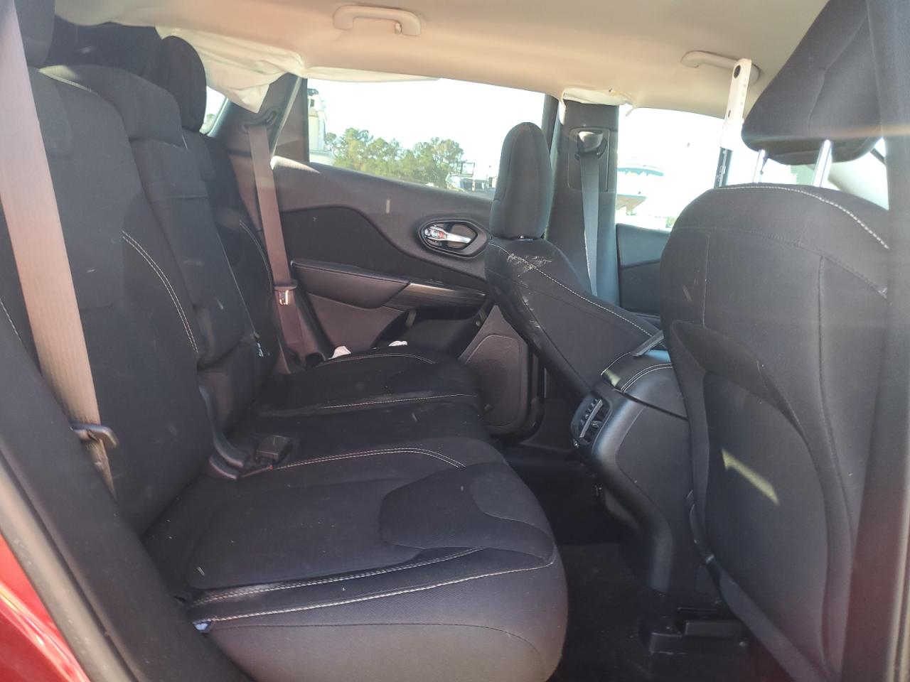 JEEP GRAND CHEROKEE LATITUDE