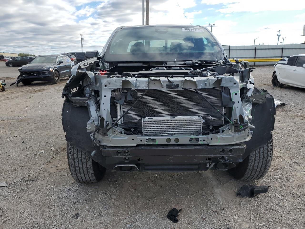 GMC CANYON ELEVATION