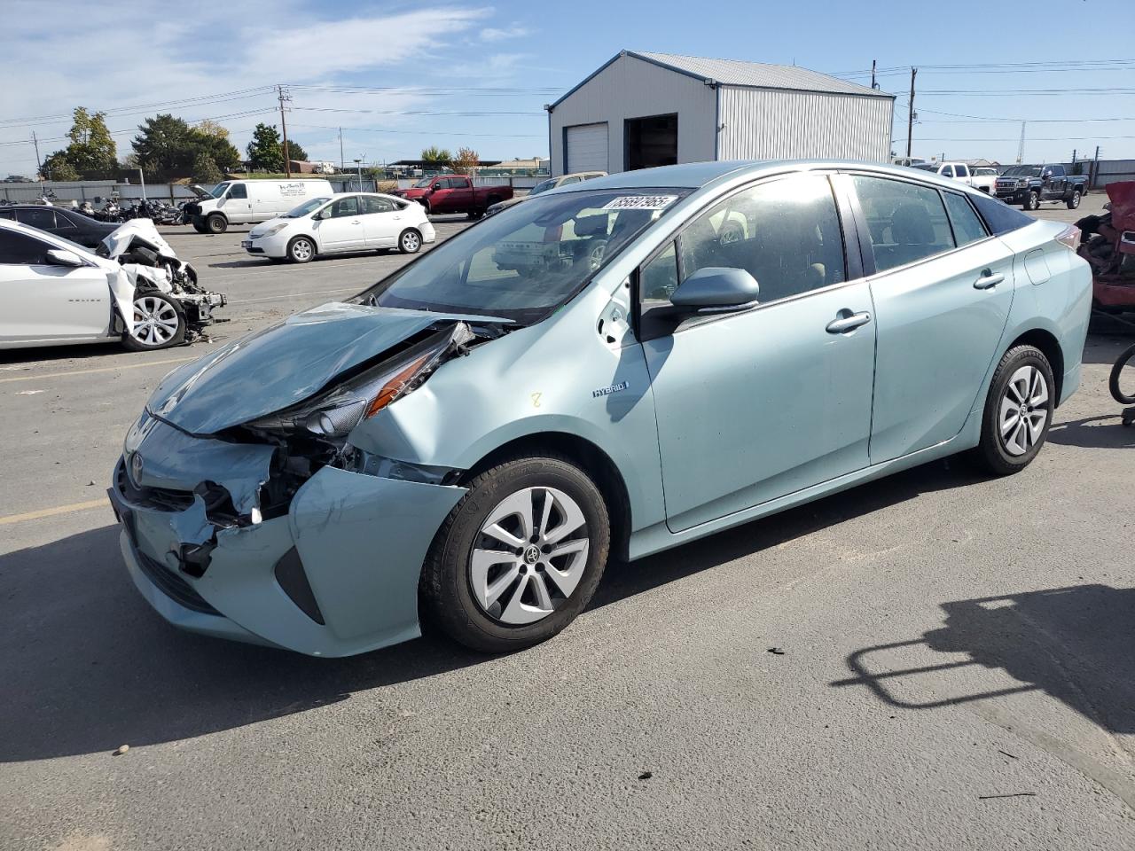 TOYOTA PRIUS