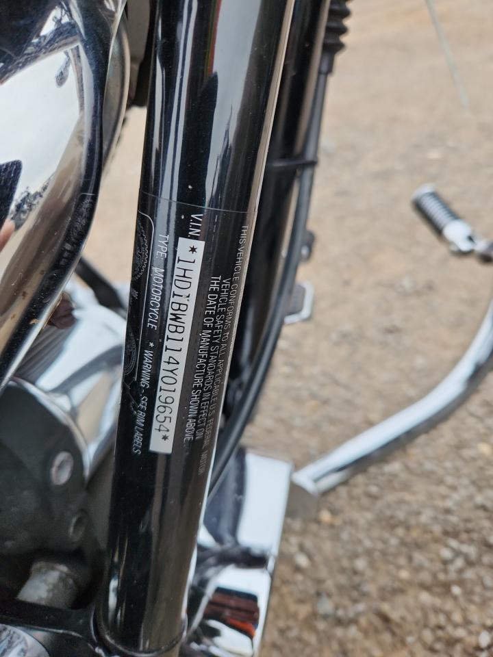 Lot #3290231223 2004 HARLEY-DAVIDSON FLSTCI