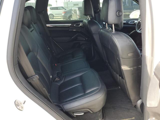 2016 PORSCHE CAYENNE - WP1AA2A26GKA11059