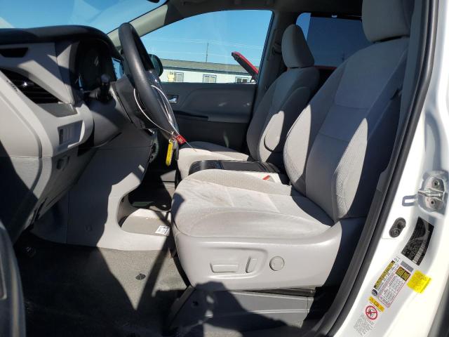 2018 TOYOTA SIENNA LE 5TDKZ3DC3JS917596