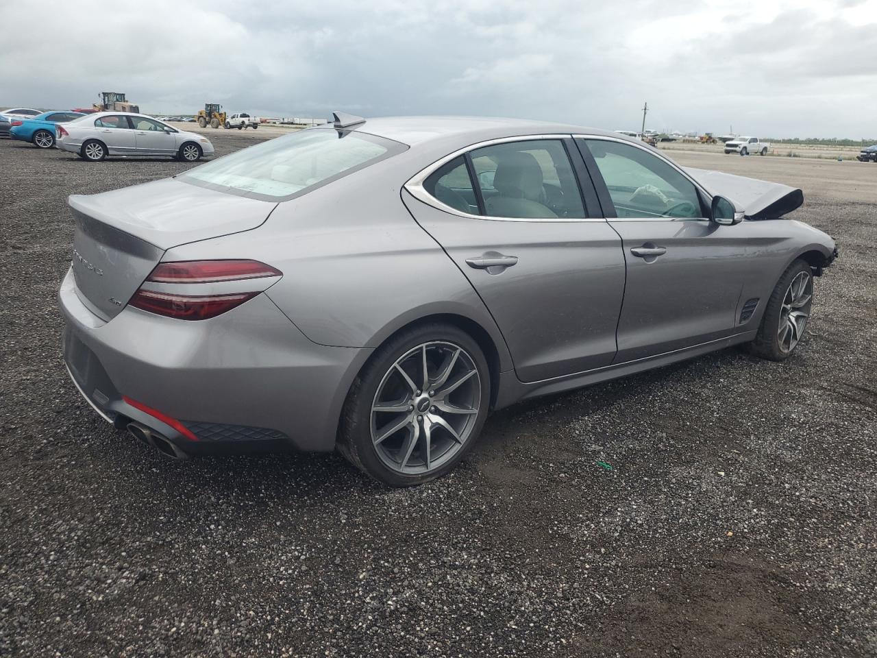 GENESIS G70 BASE