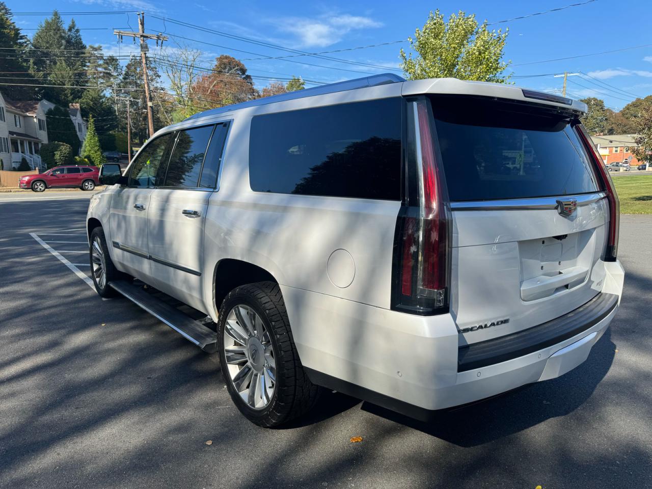 CADILLAC ESCALADE ESV PLATINUM