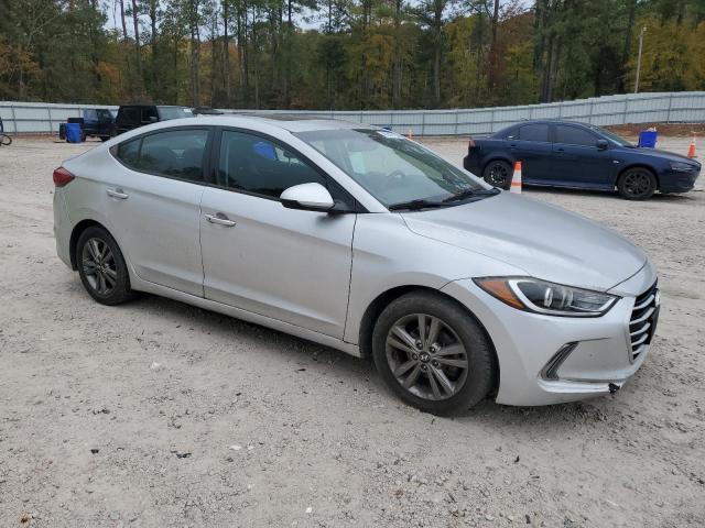 2018 HYUNDAI ELANTRA SE - 5NPD84LF4JH220280