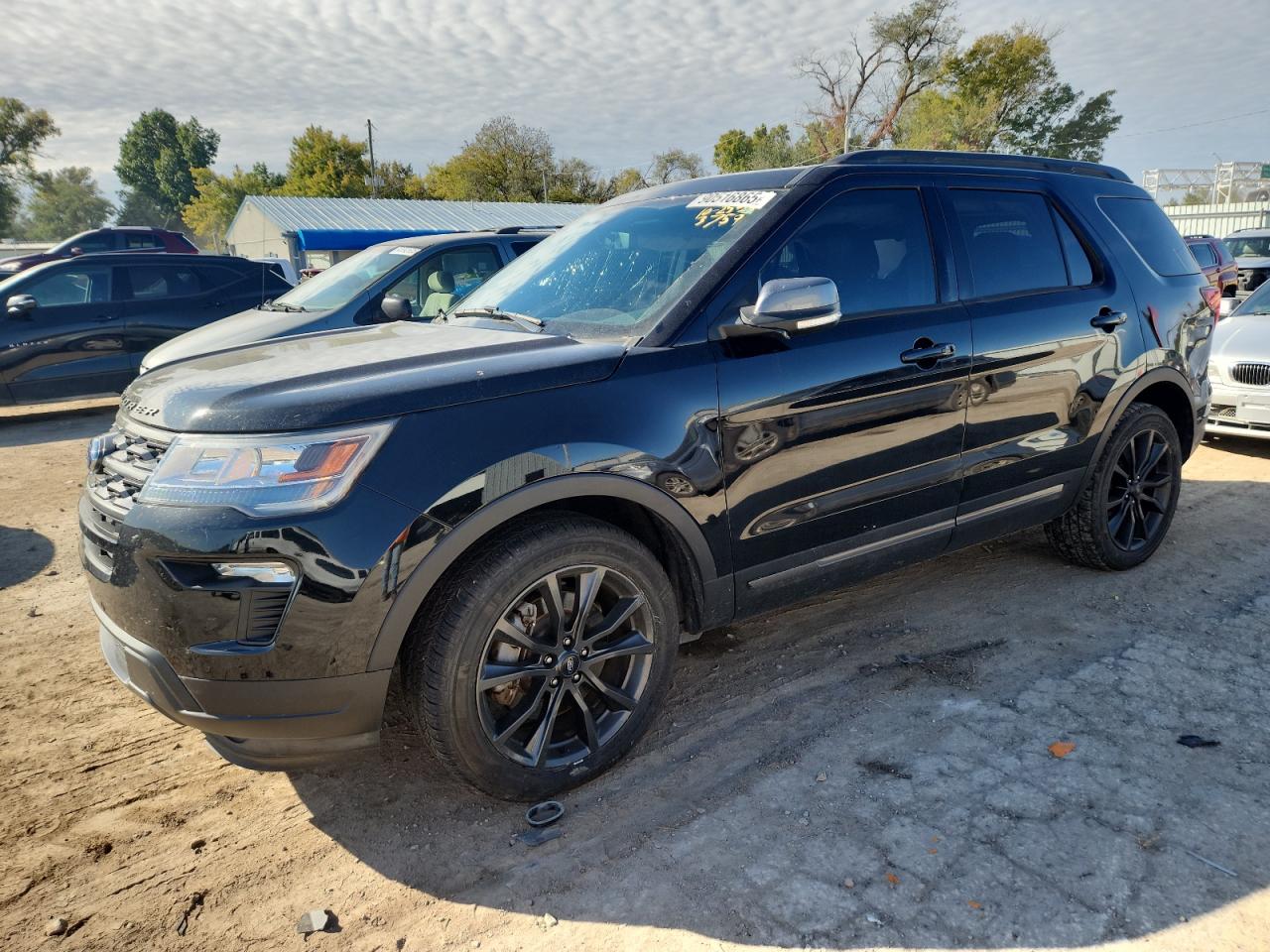 FORD EXPLORER XLT