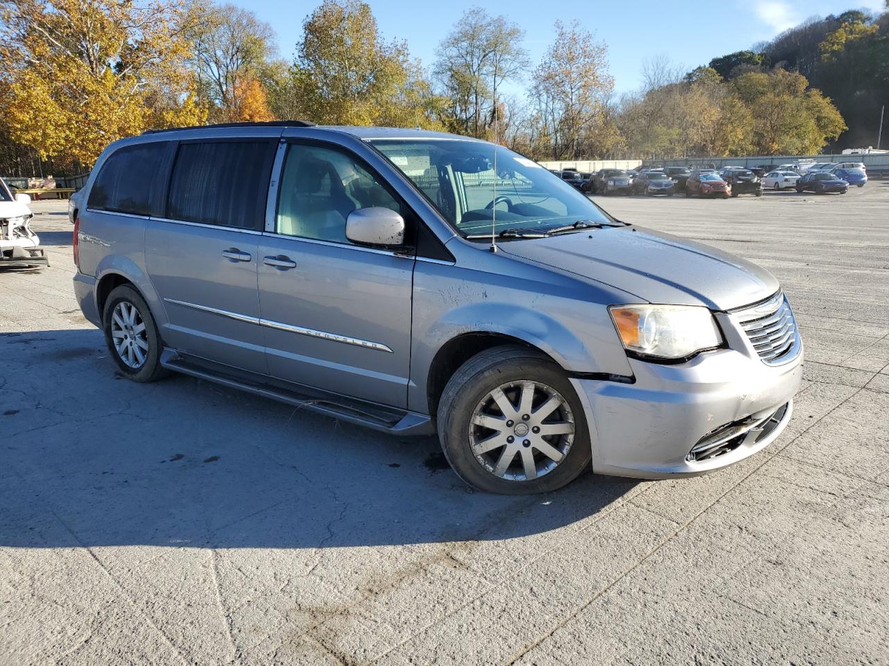 CHRYSLER TOWN & COUNTRY TOURING