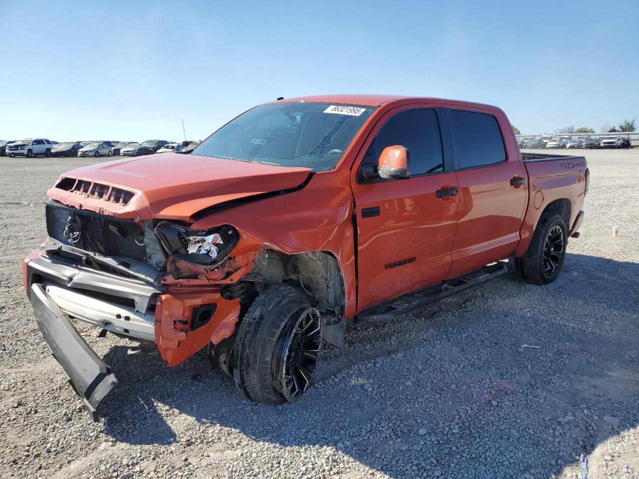 TOYOTA TUNDRA CREWMAX SR5