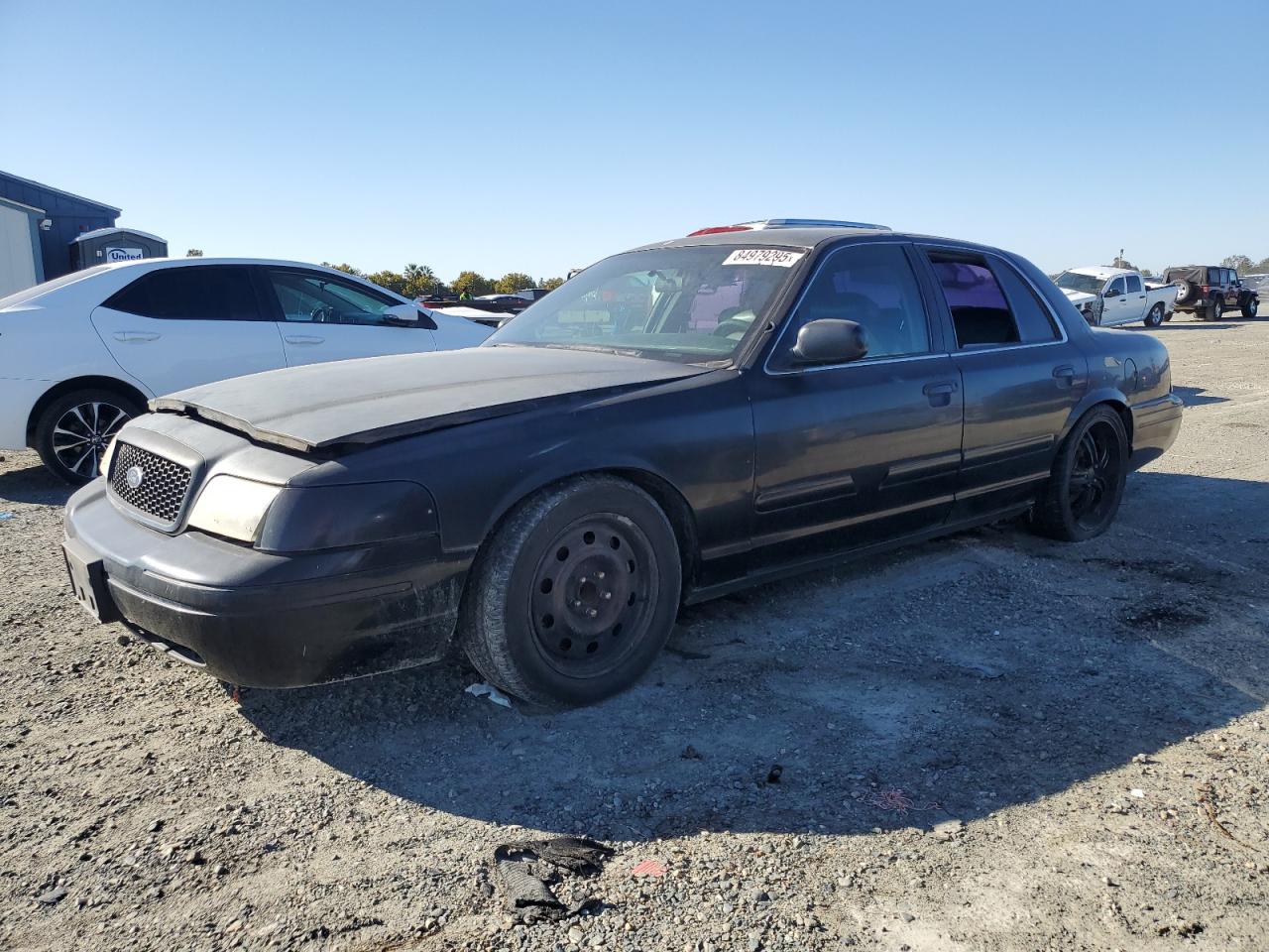  Salvage Ford Crown Vic