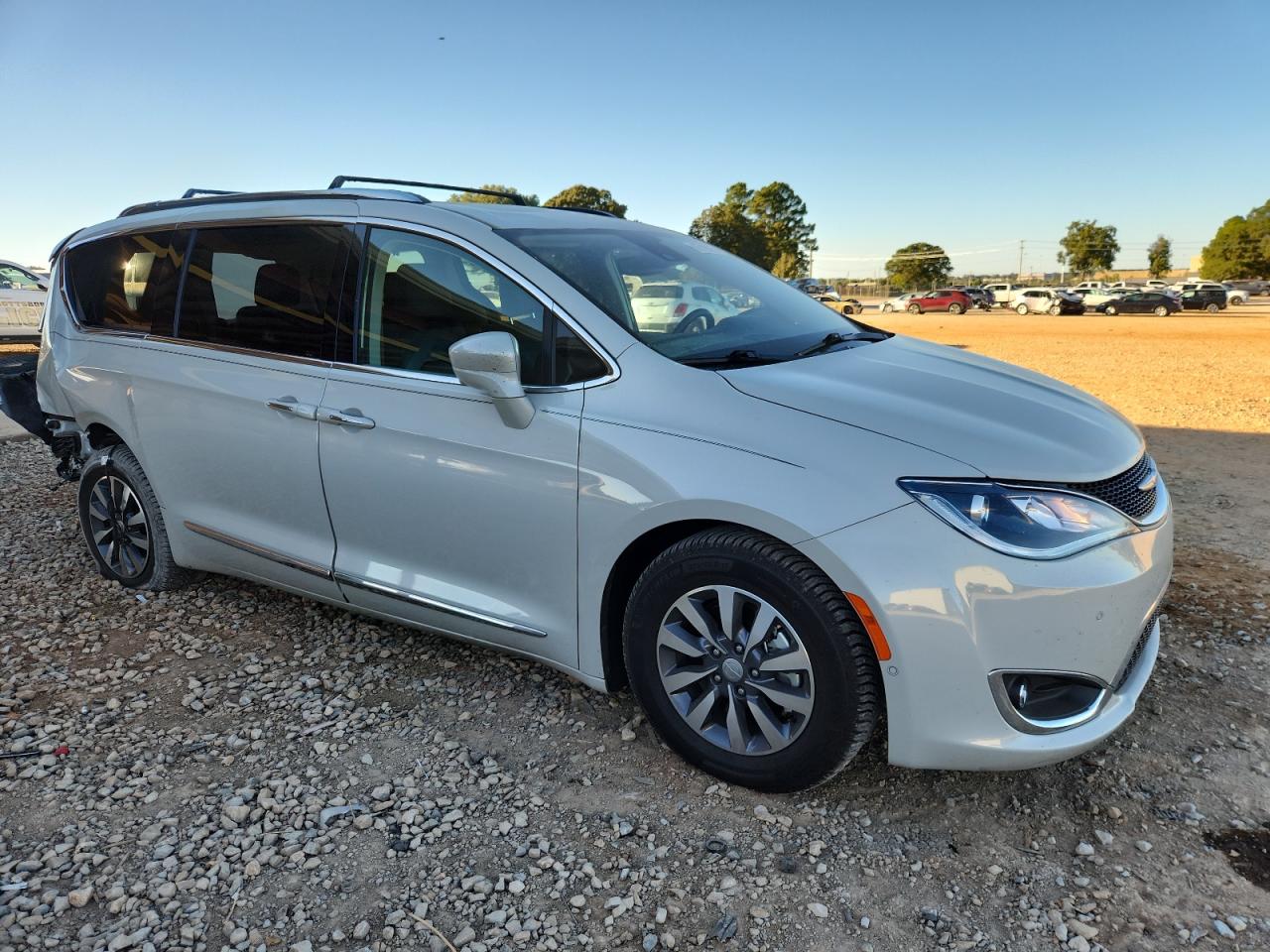 CHRYSLER PACIFICA TOURING L PLUS