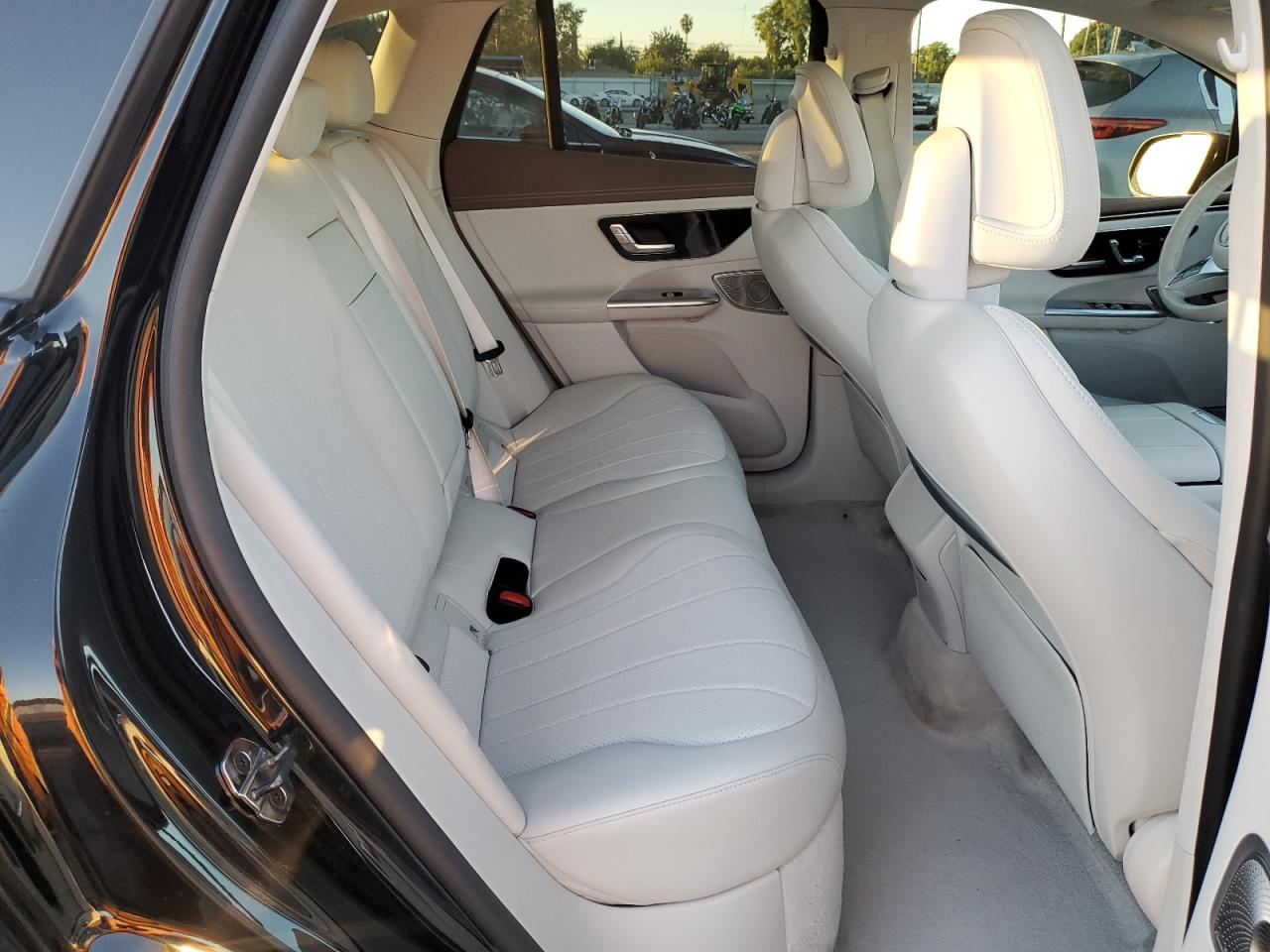 MERCEDES-BENZ EQE SUV 350 4MATIC