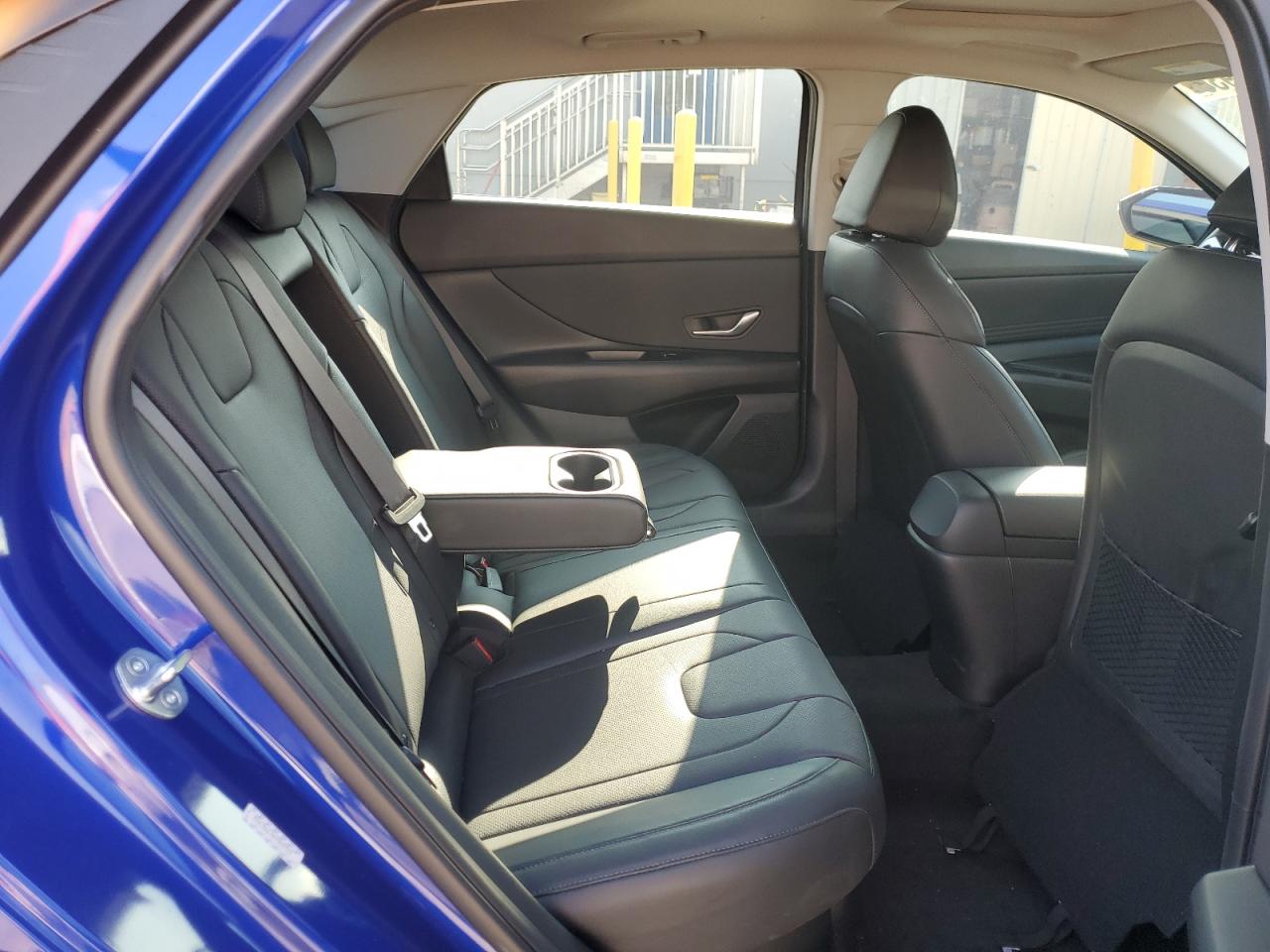 HYUNDAI ELANTRA LIMITED