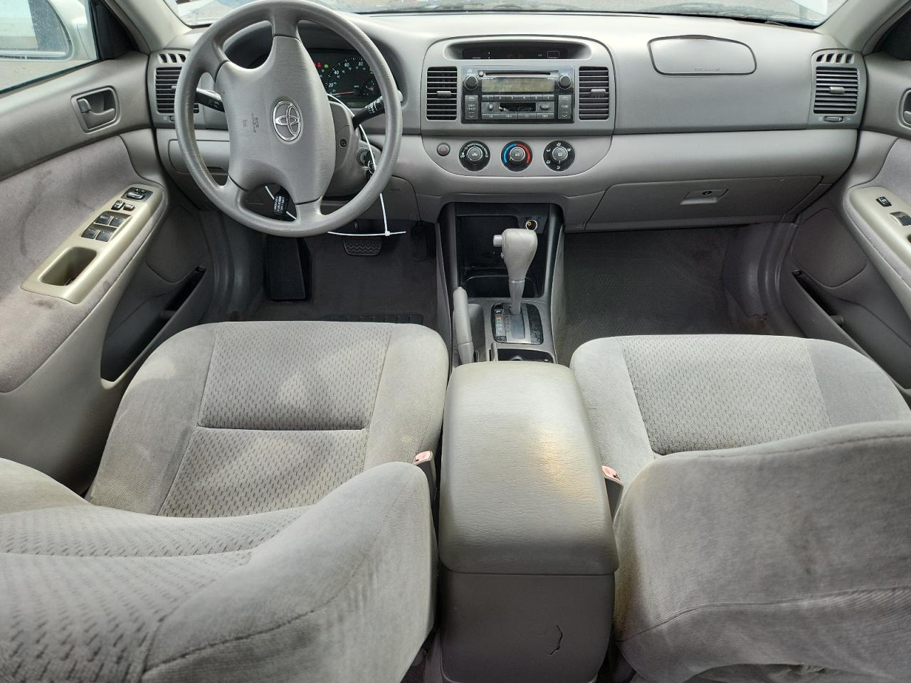 Lot #3282737283 2004 TOYOTA CAMRY LE