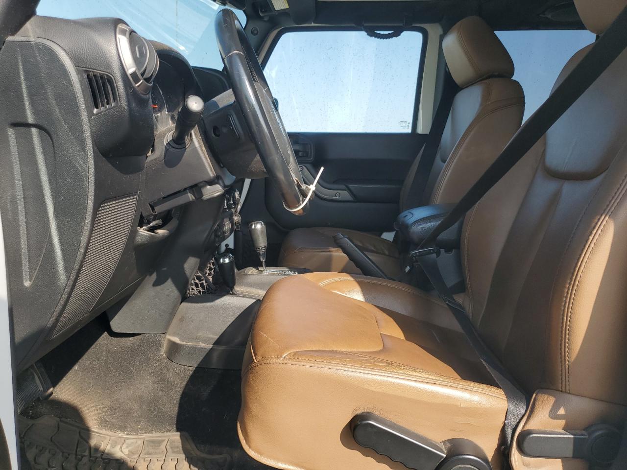 JEEP WRANGLER SAHARA