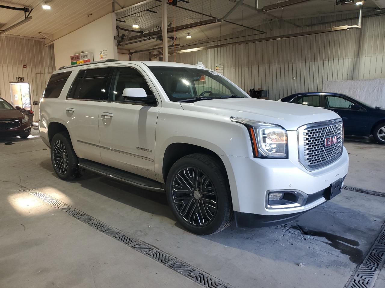 GMC YUKON DENALI
