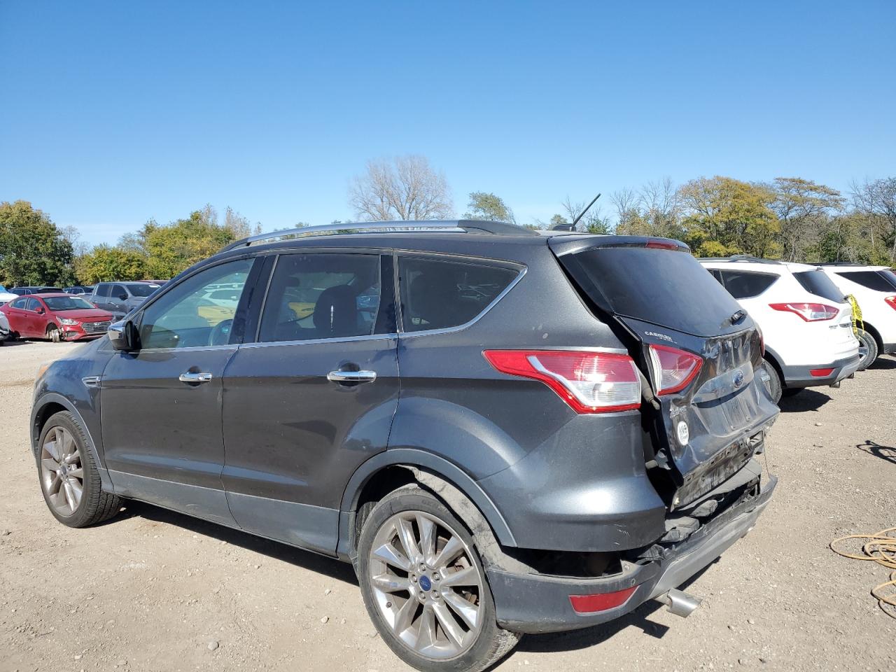 FORD ESCAPE SE