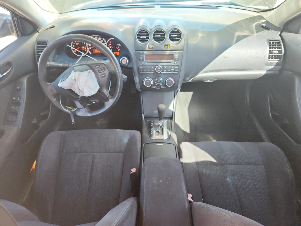NISSAN ALTIMA BASE