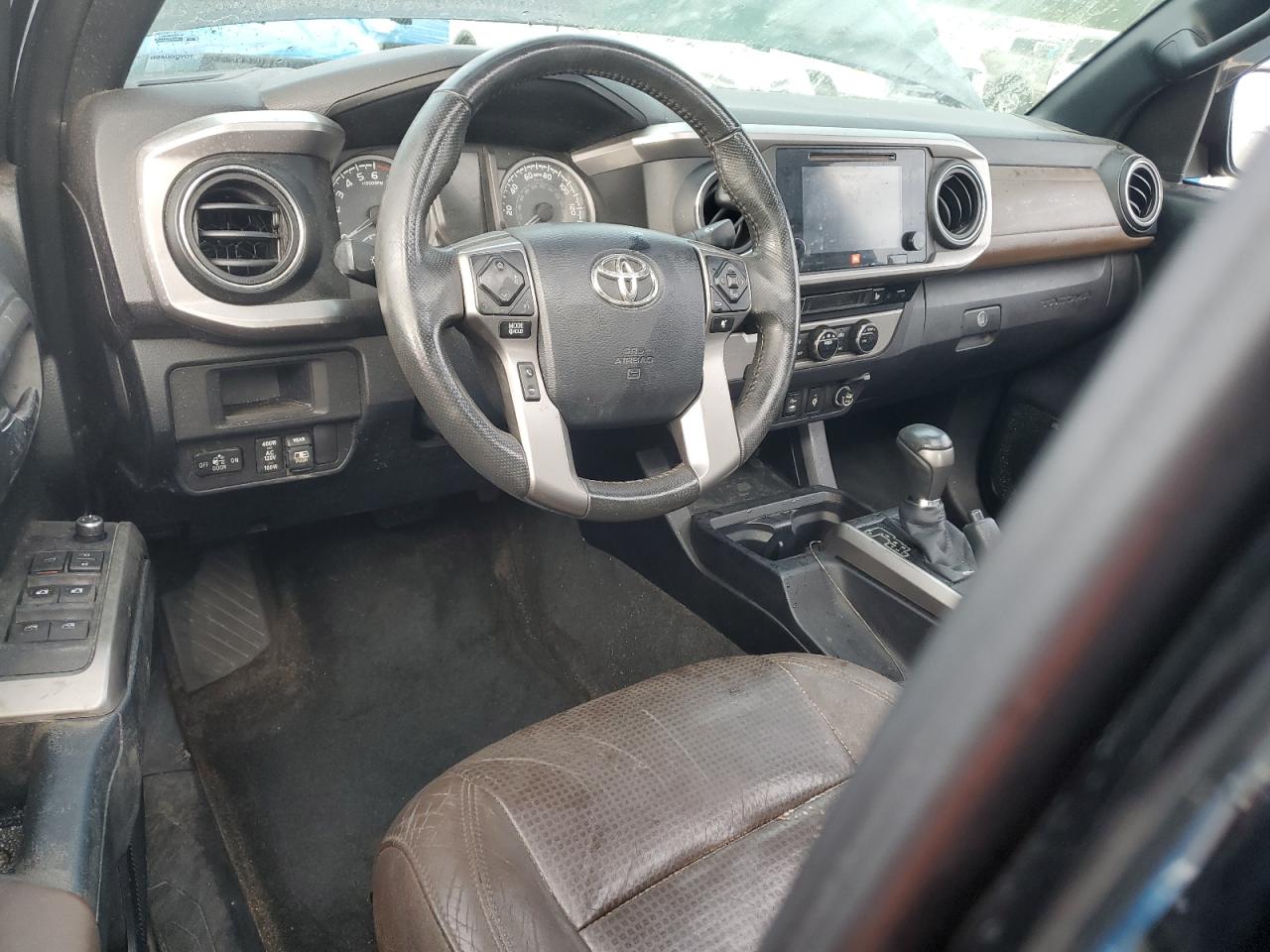 TOYOTA TACOMA DOUBLE CAB