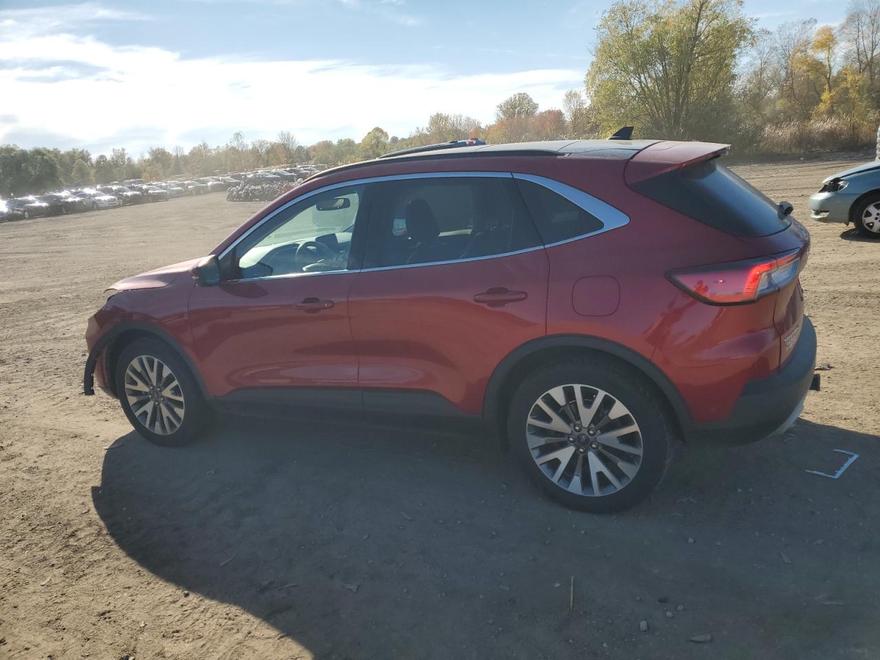 FORD ESCAPE TITANIUM