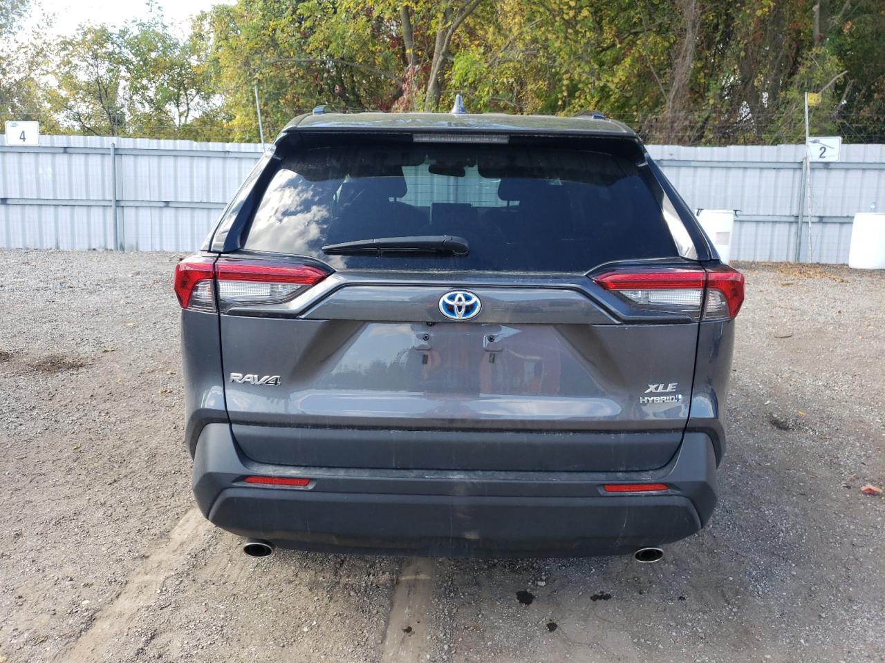 TOYOTA RAV4 XLE