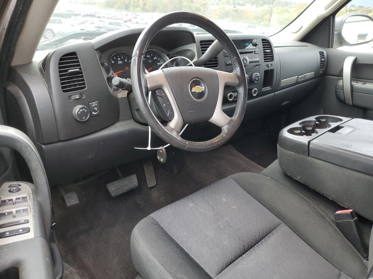 CHEVROLET SILVERADO K1500 LT