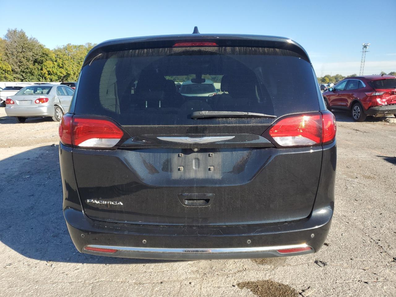 CHRYSLER PACIFICA TOURING PLUS