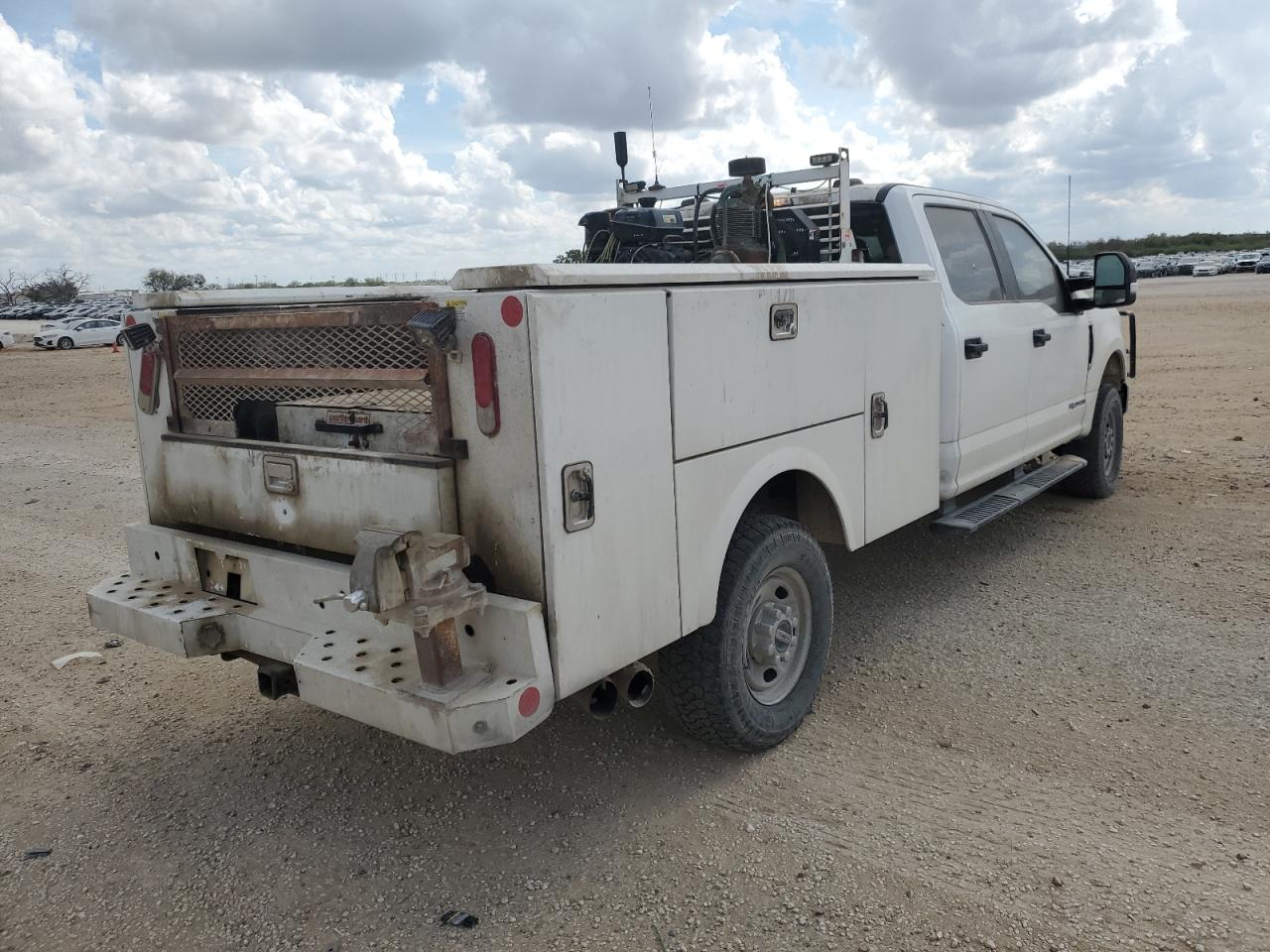 FORD F-250 SUPER DUTY