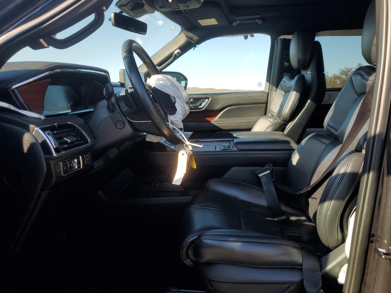 LINCOLN NAVIGATOR L RESERVE