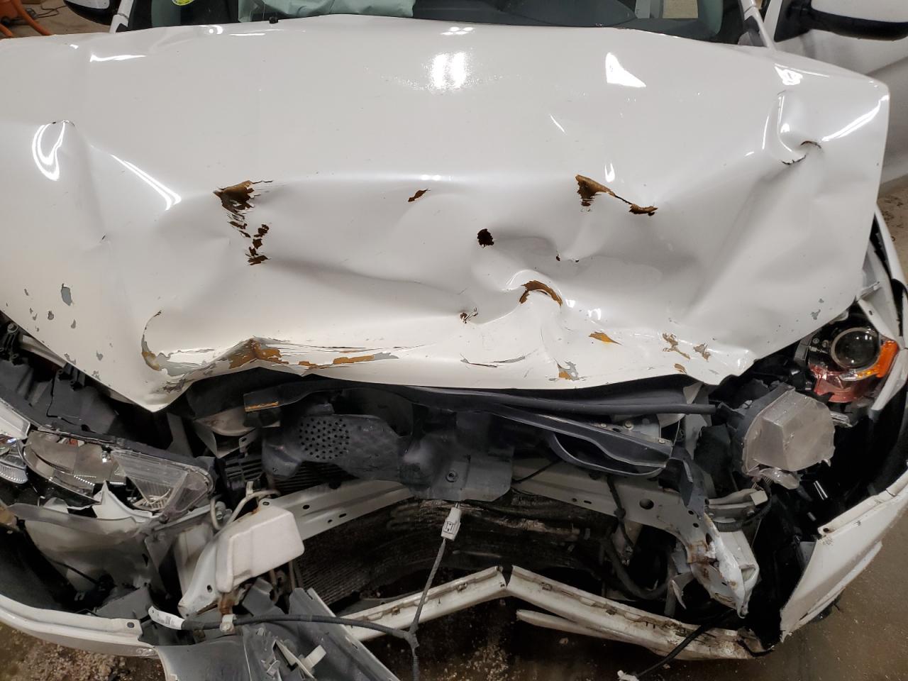 MITSUBISHI OUTLANDER SE