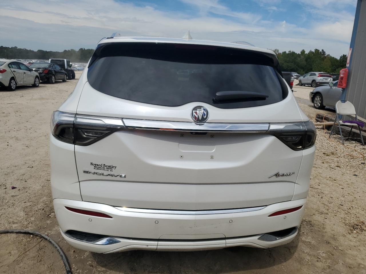 BUICK ENCLAVE AVENIR