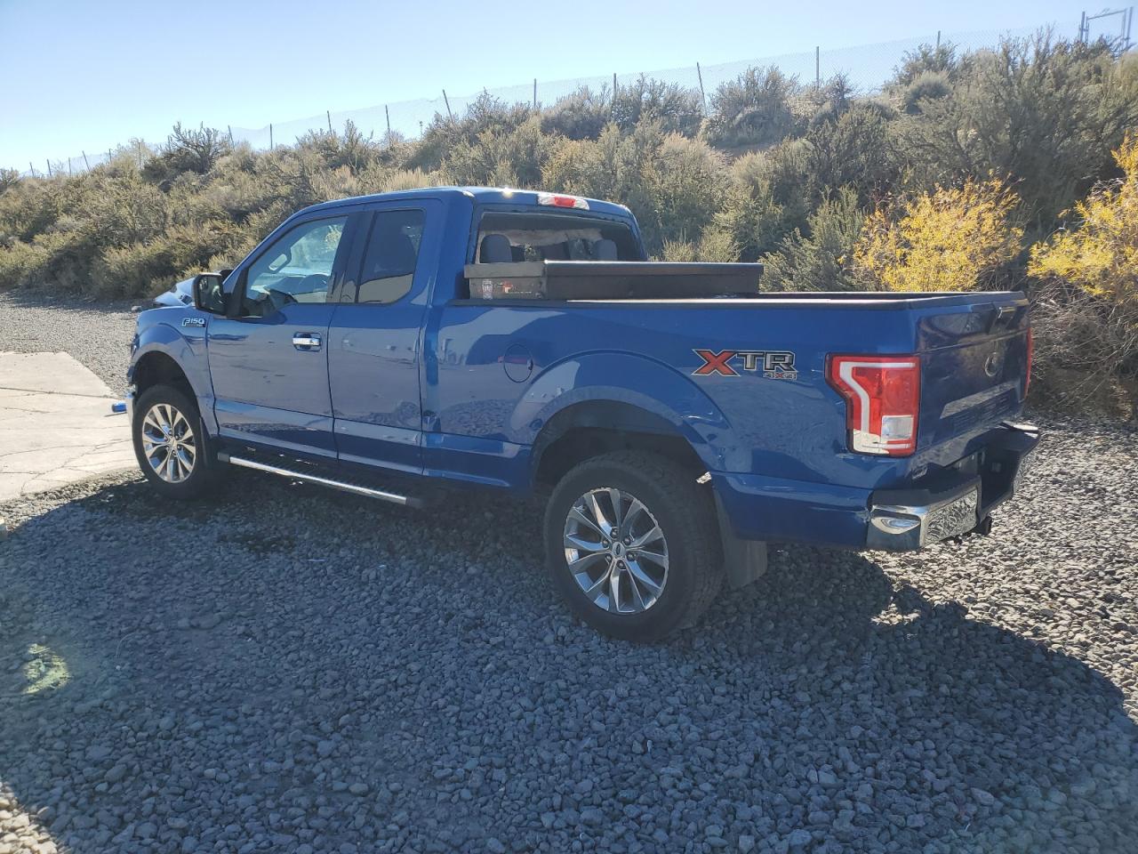 FORD F-150 SUPER CAB