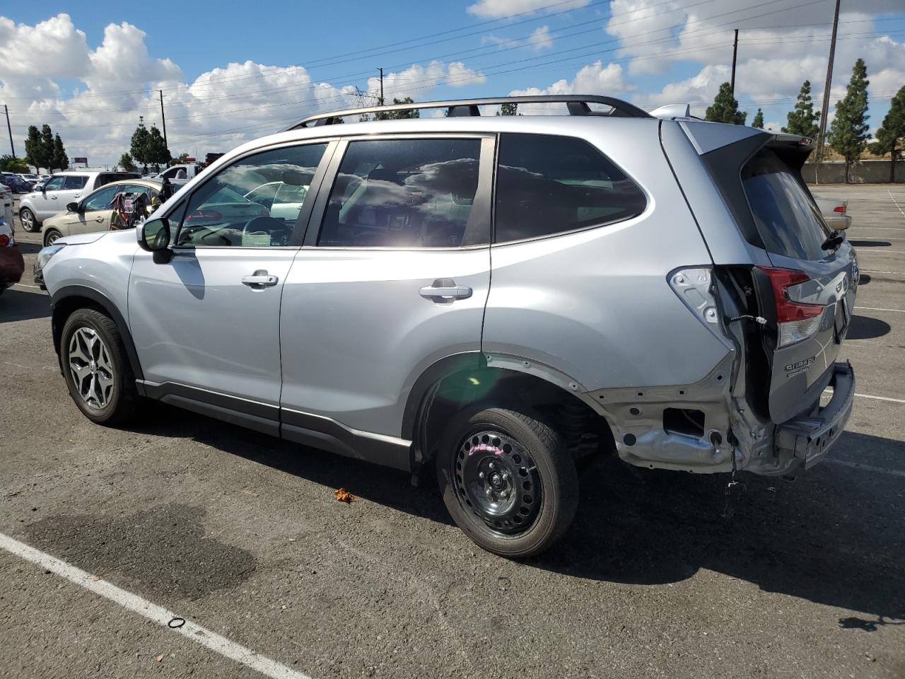 SUBARU FORESTER PREMIUM