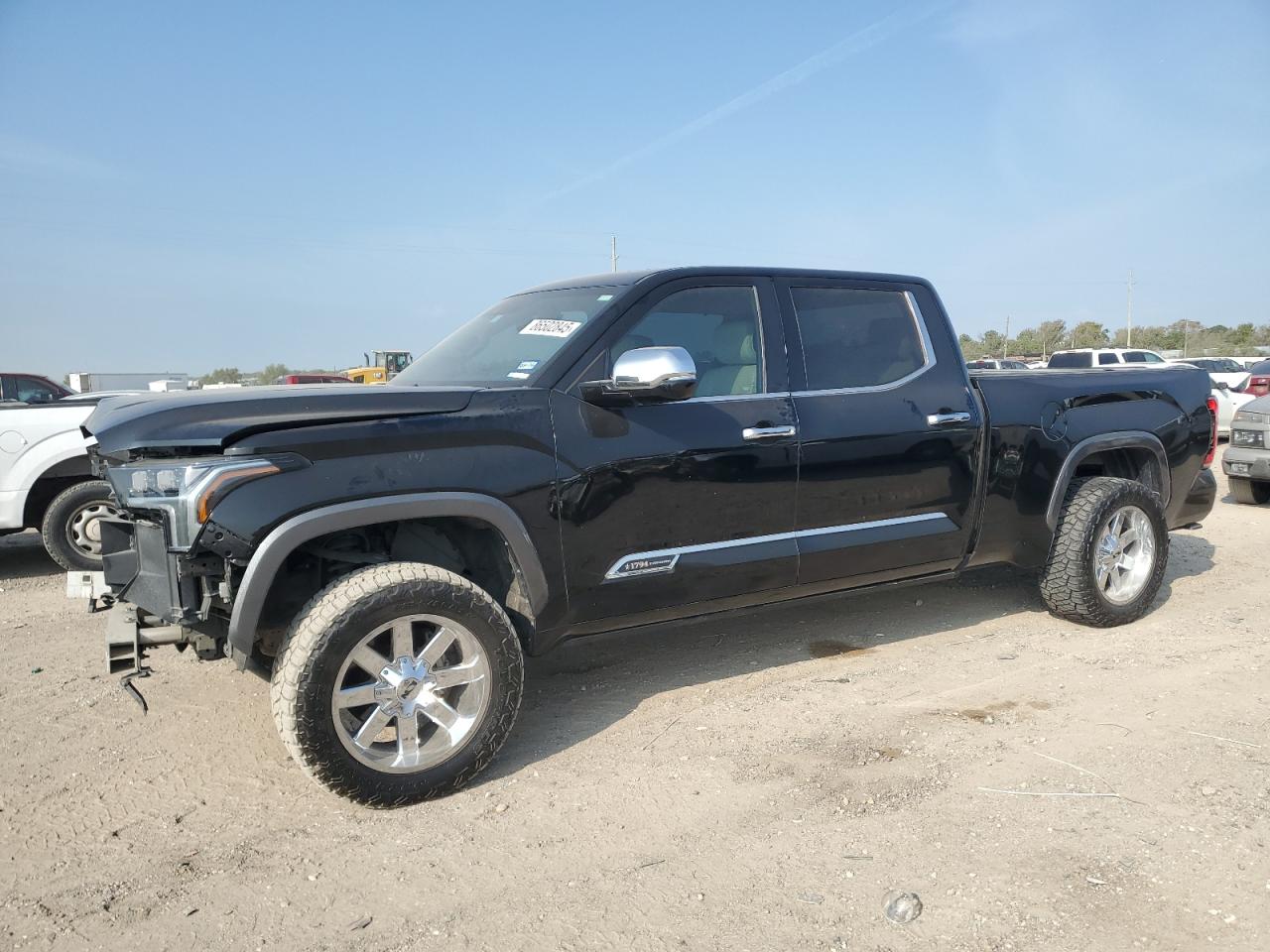 TOYOTA TUNDRA CREWMAX PLATINUM