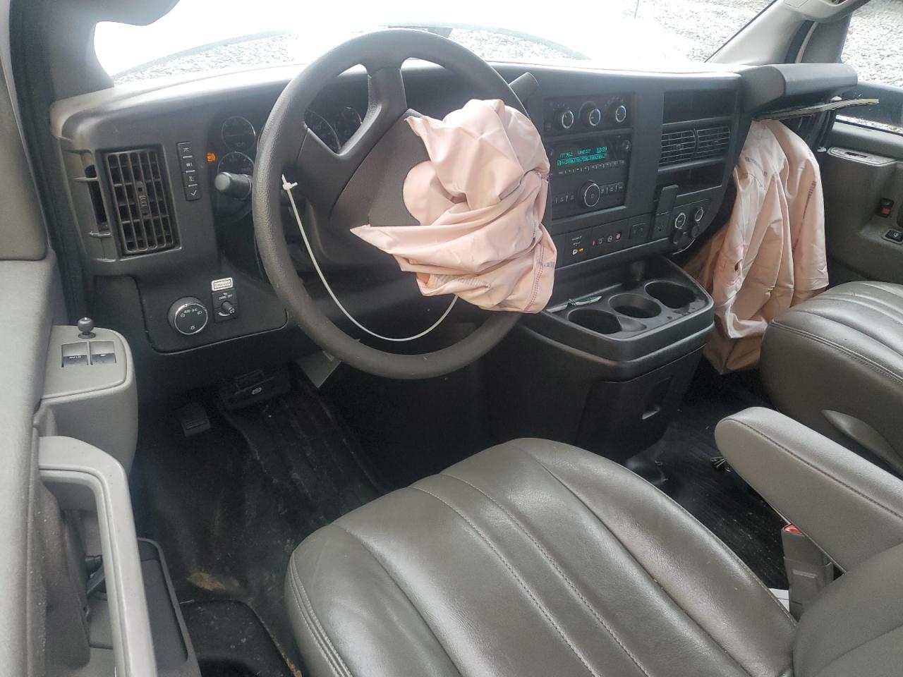 GMC SAVANA CUTAWAY G3500