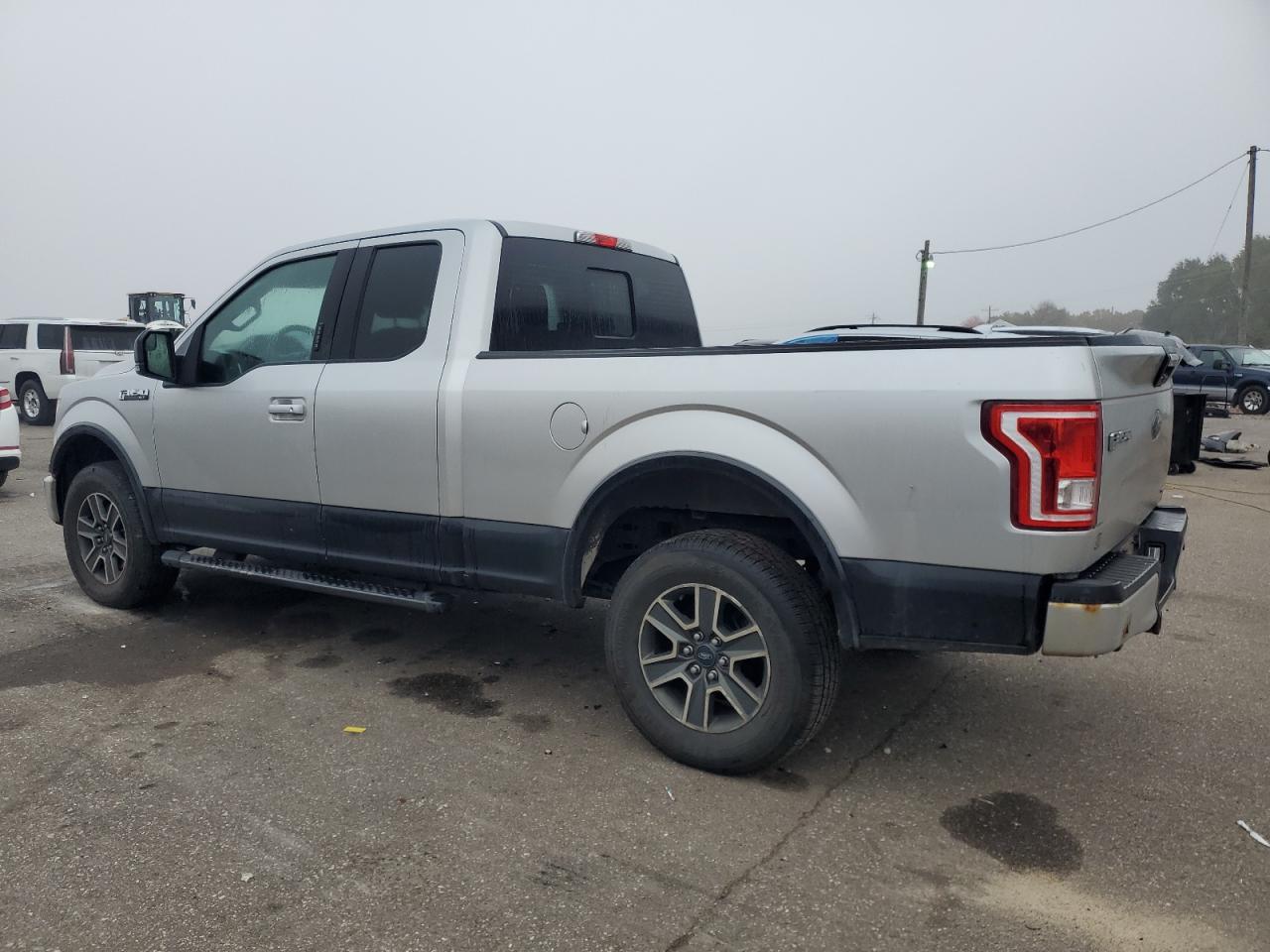 FORD F-150 SUPER CAB