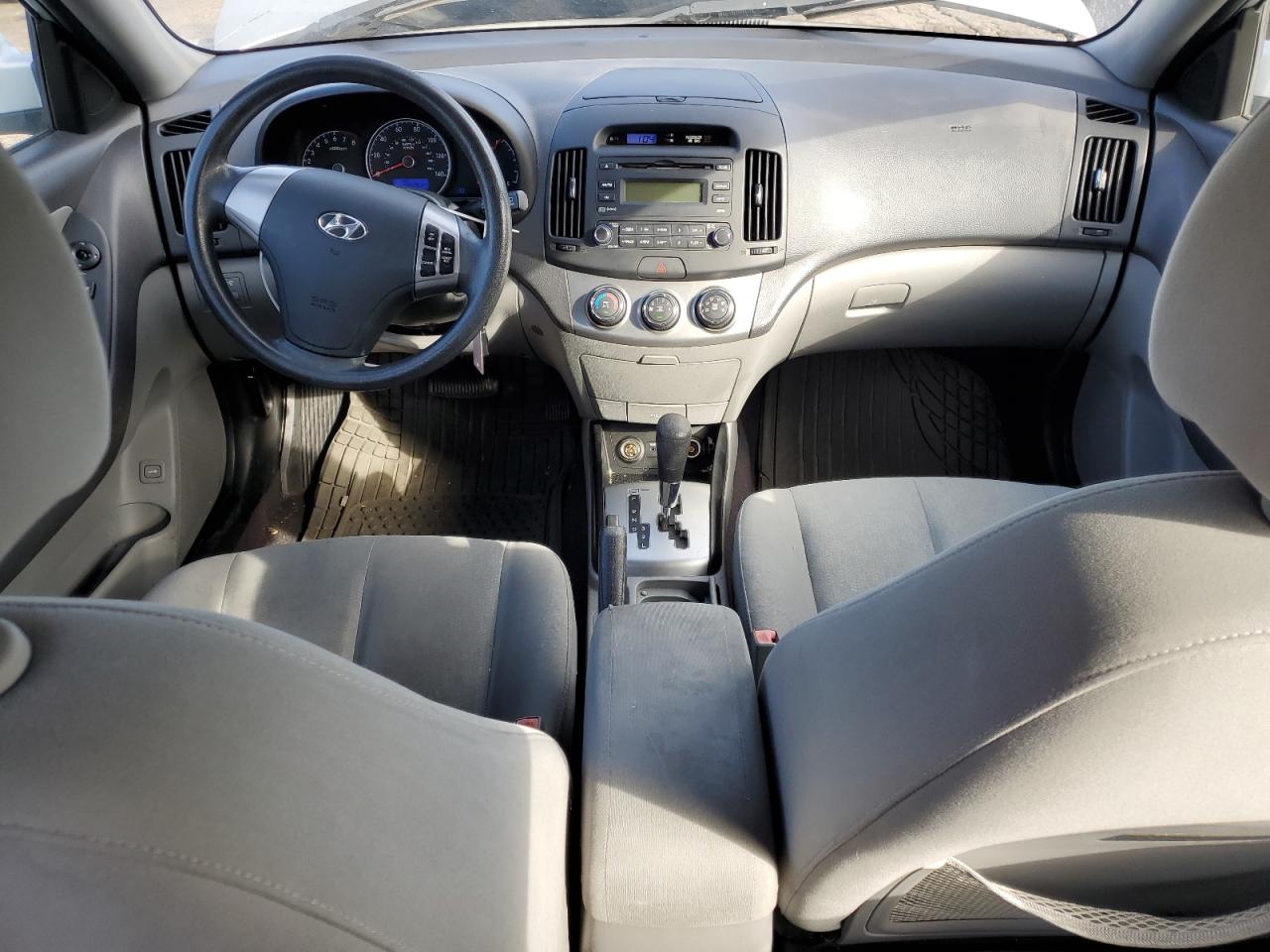 HYUNDAI ELANTRA BLUE