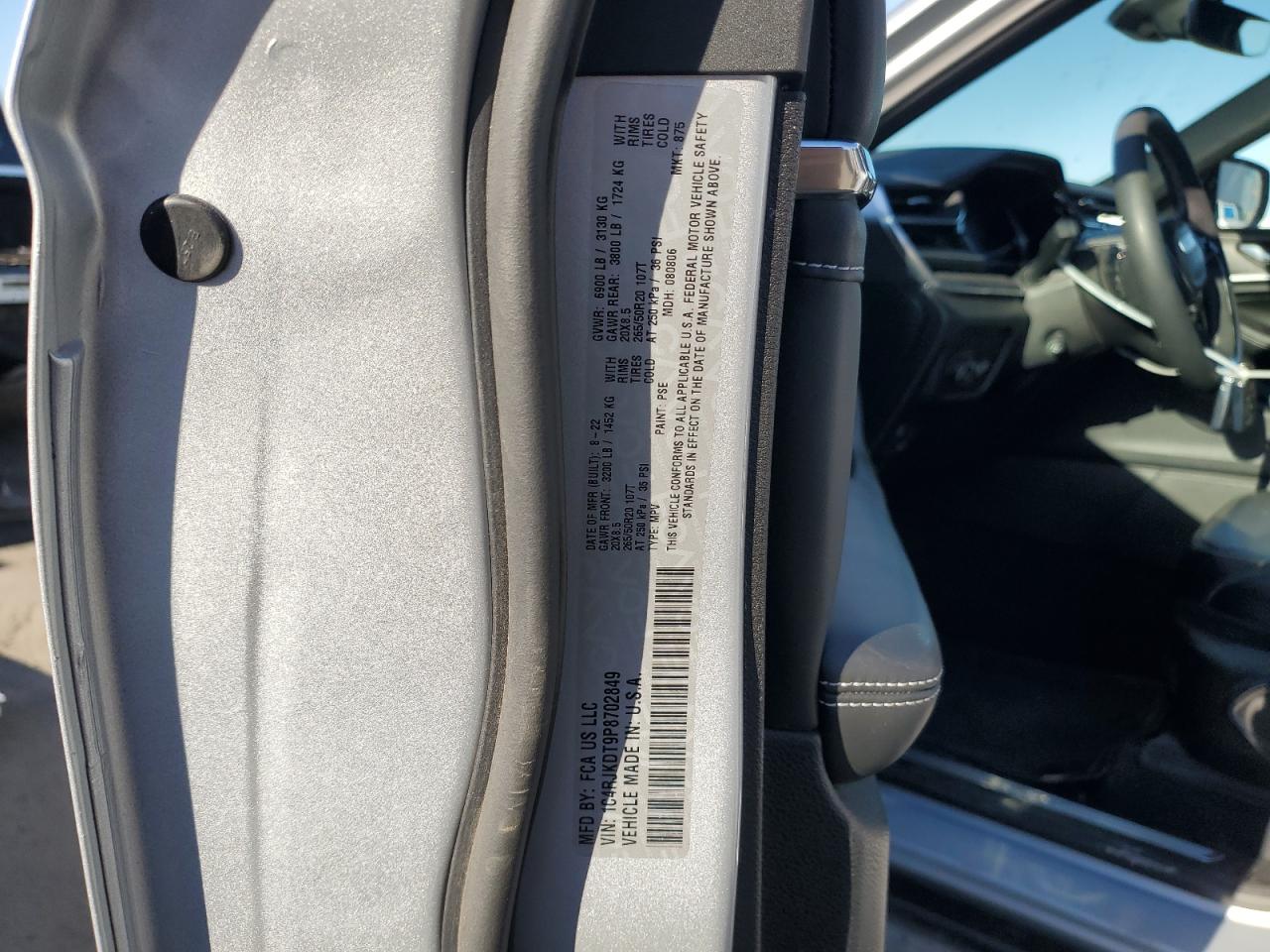 JEEP GRAND CHEROKEE L OVERLAND