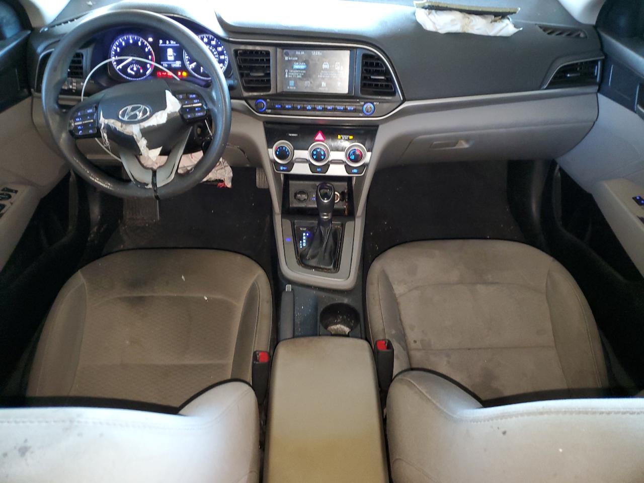 HYUNDAI ELANTRA SEL