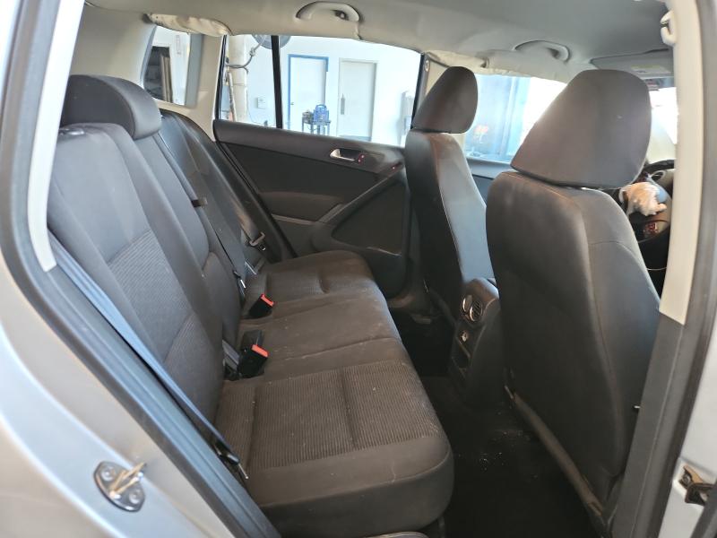 2015 VOLKSWAGEN TIGUAN S #3291507937