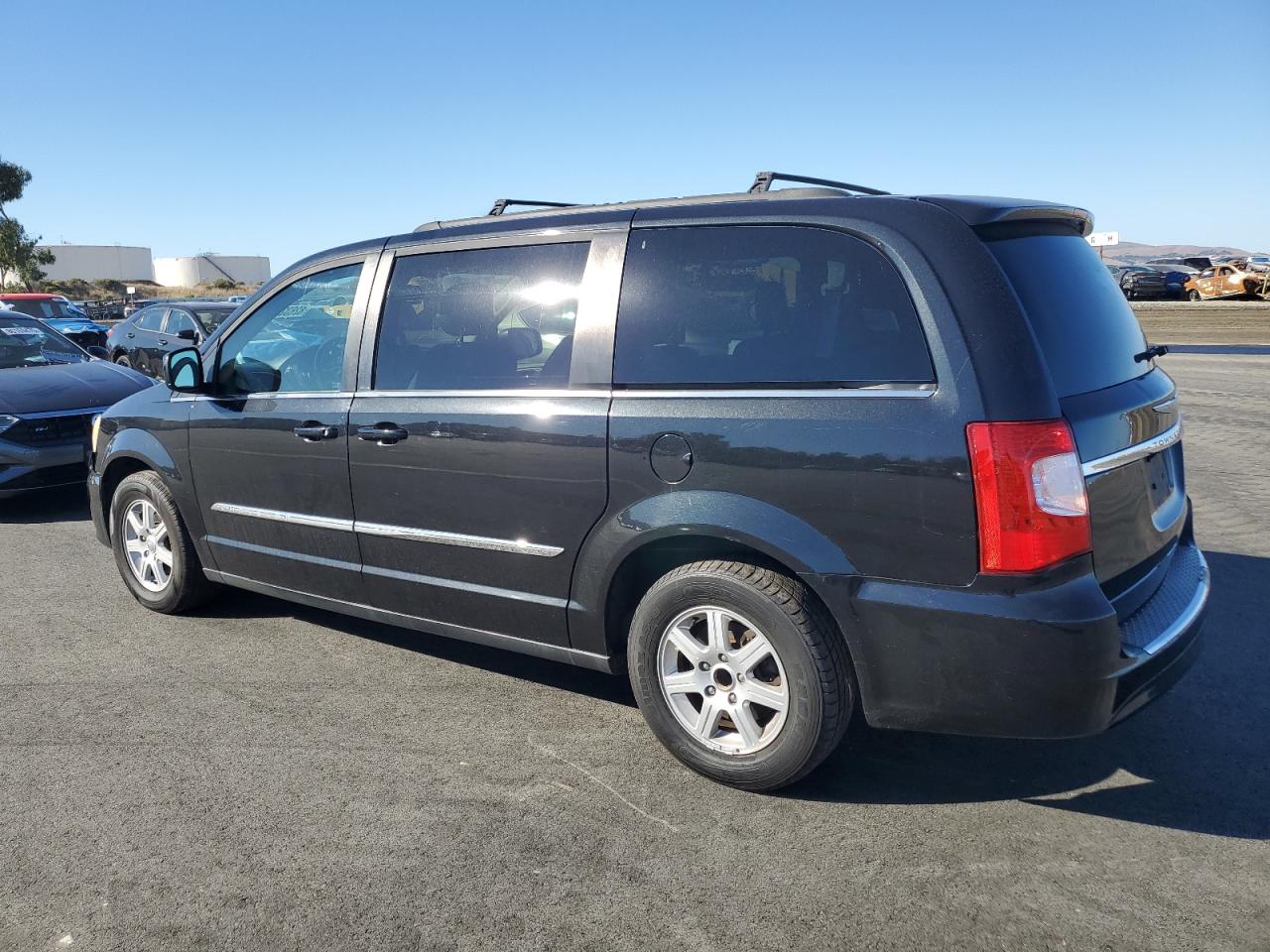 CHRYSLER TOWN & COUNTRY TOURING