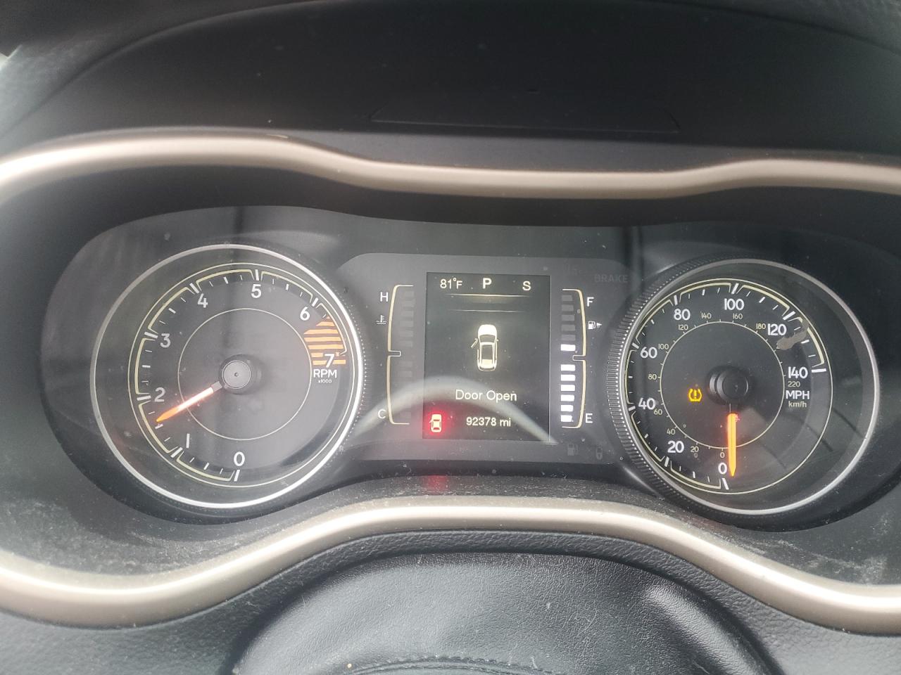 JEEP GRAND CHEROKEE LATITUDE