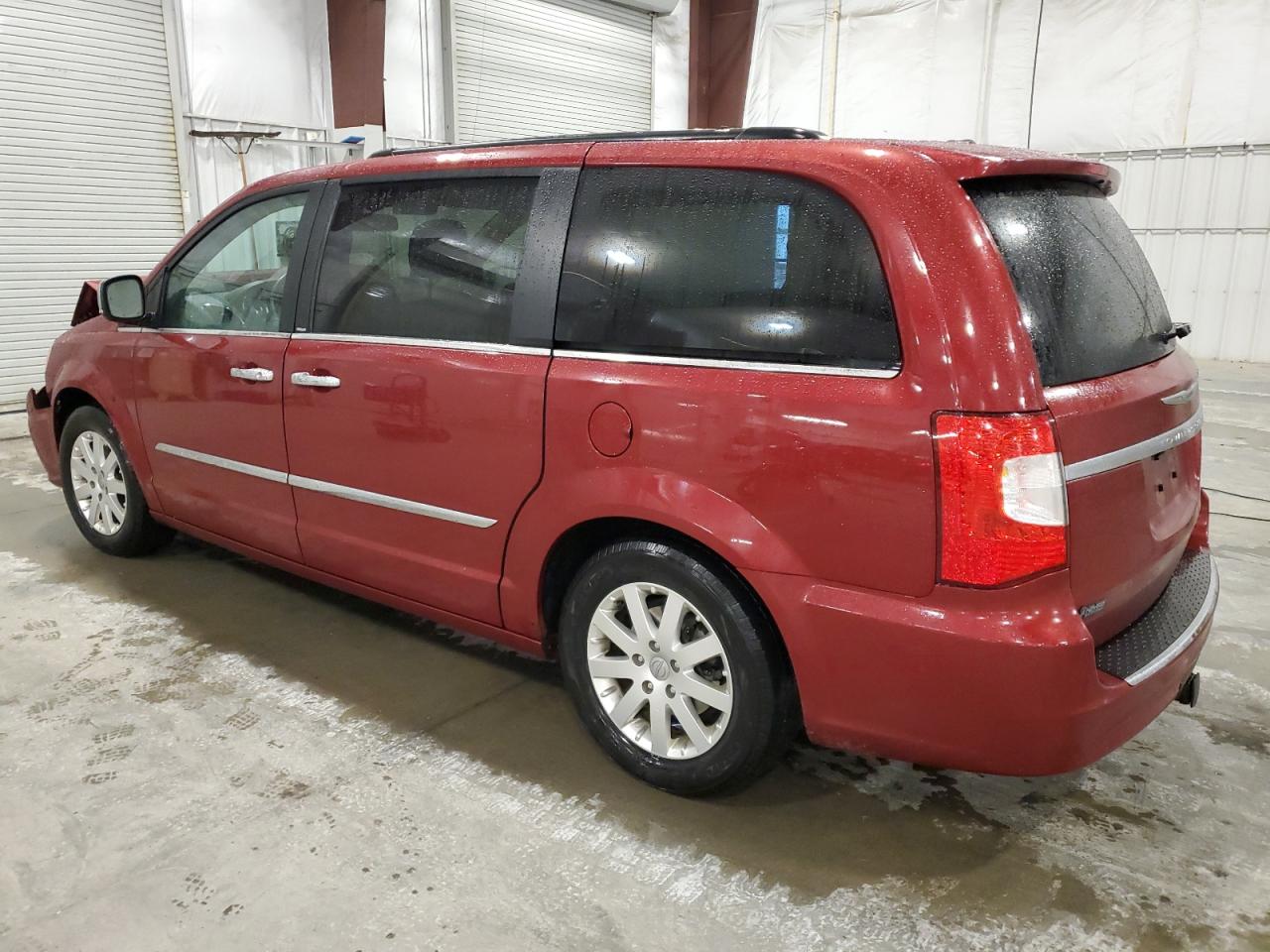 CHRYSLER TOWN & COUNTRY TOURING L