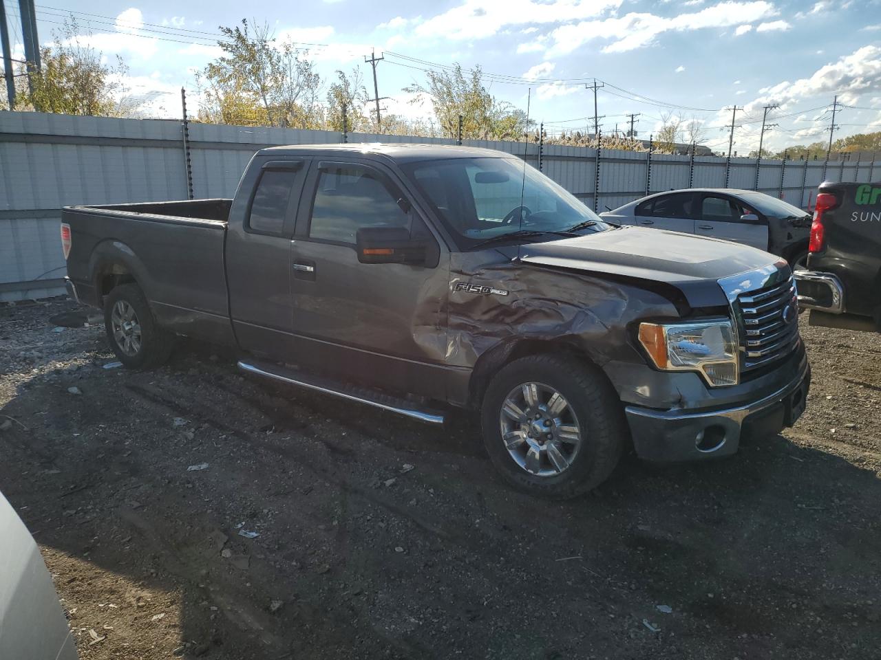 FORD F-150 SUPER CAB