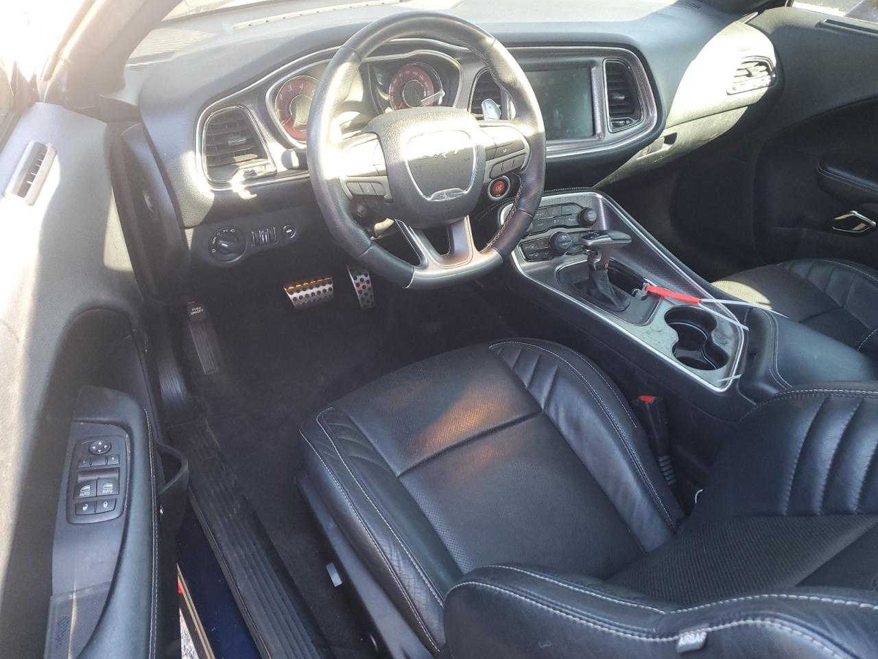 DODGE CHALLENGER SRT HELLCAT