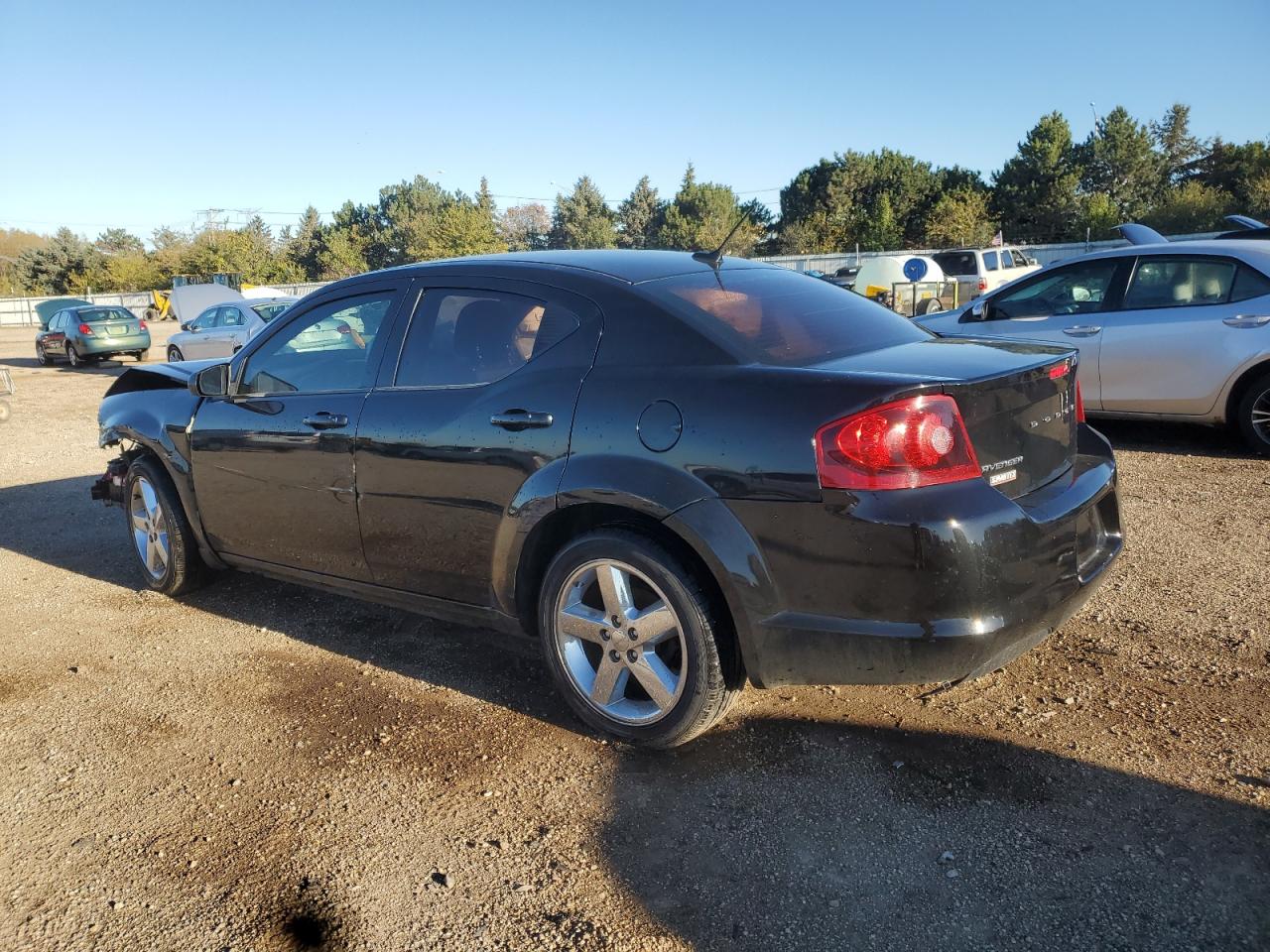 DODGE AVENGER SE