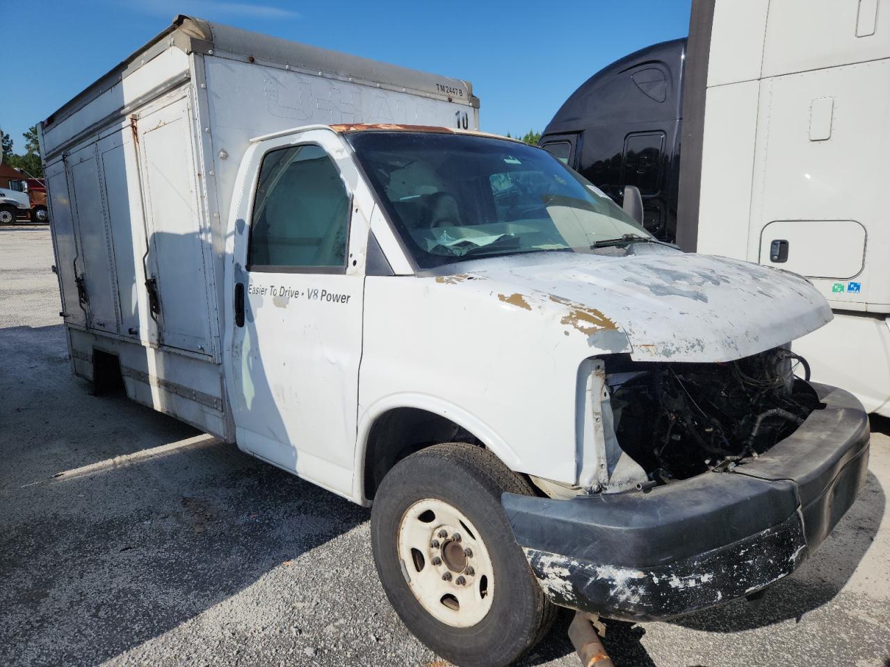 Lot #3282450261 2008 GMC SAVANA CUT